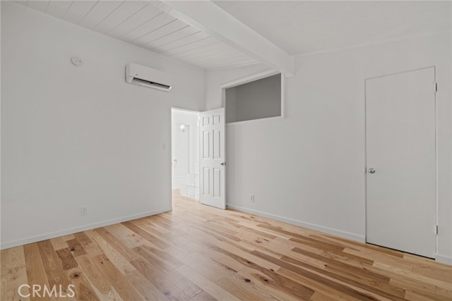 4040 Grand View Blvd, Los Angeles CA: https://media.crmls.org/medias/8a50d4c0-f554-4126-aaf7-32b209fd9661.jpg
