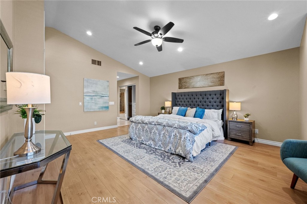 MLS #OC25179992 img 34