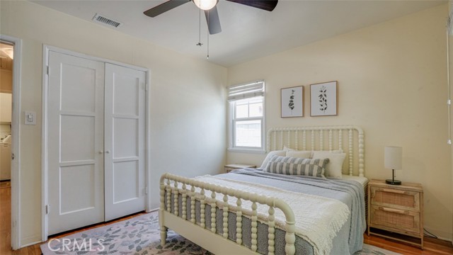 525 N Mariposa Street, Burbank CA: https://media.crmls.org/medias/8a51bb05-2851-4dcc-bfc6-1b0d523e44ed.jpg