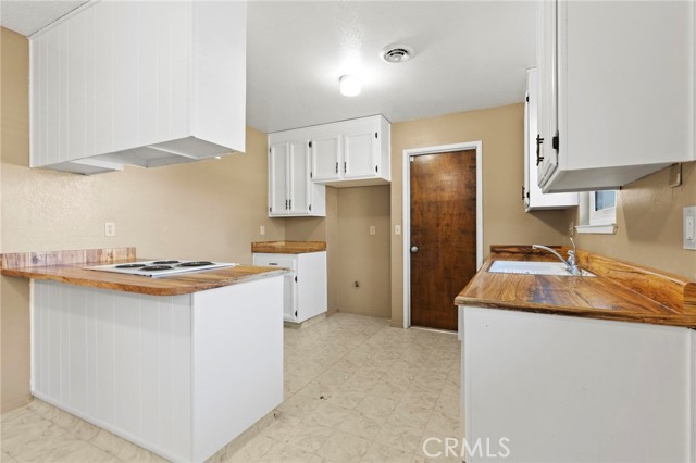 Detail Gallery Image 12 of 44 For 1212 Rosewood Dr, Yuba City,  CA 95991 - 3 Beds | 2 Baths