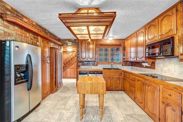 Detail Gallery Image 12 of 53 For 8141 Briarwood, Stanton,  CA 90680 - 4 Beds | 3 Baths