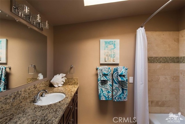 74174 Velardo, Palm Desert, CA 92260