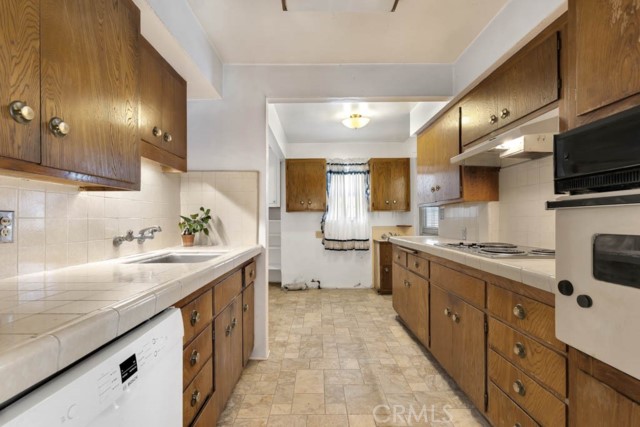 Detail Gallery Image 11 of 27 For 338 N Mariposa, Burbank,  CA 91506 - 2 Beds | 2 Baths