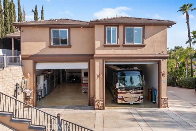 Image 12 of 75 For 22571 Canyon Lake Drive