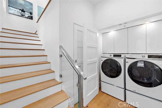 Detail Gallery Image 4 of 16 For 604 1/2 Acacia Ave, Corona Del Mar,  CA 92625 - 2 Beds | 2/1 Baths