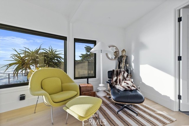 Image 32 of 70 For 2107 Sherwood Drive