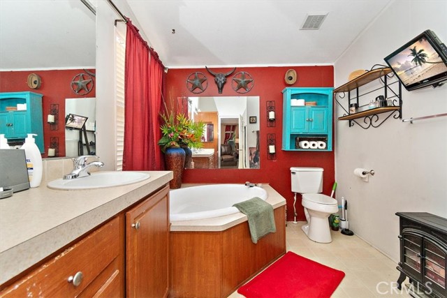 Detail Gallery Image 30 of 43 For 12730 Fir St, Oak Hills,  CA 92344 - 6 Beds | 4/1 Baths