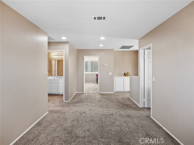 Detail Gallery Image 18 of 35 For 15647 Choctaw Ct, Victorville,  CA 92395 - 3 Beds | 2/1 Baths