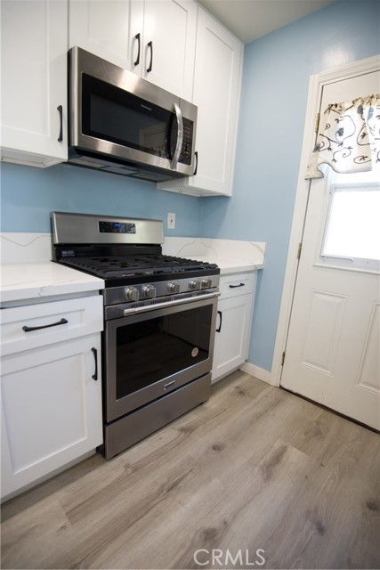 Detail Gallery Image 6 of 19 For 10008 Geneva, Montclair,  CA 91763 - 4 Beds | 1/1 Baths