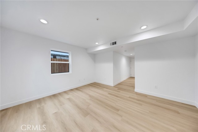Image 41 of 62 For 3549 4th Street