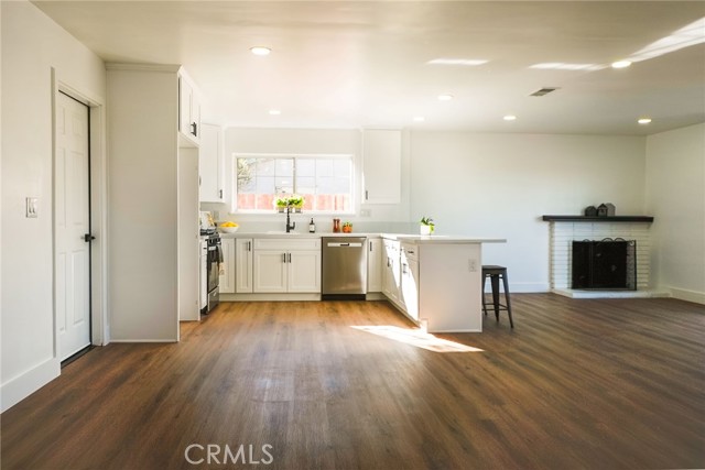 Detail Gallery Image 4 of 28 For 3311 Willowood, Santa Maria,  CA 93455 - 3 Beds | 2 Baths