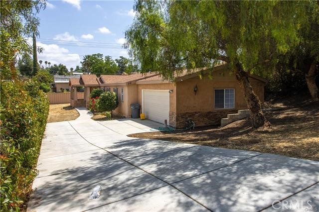 Detail Gallery Image 1 of 24 For 318 Townsend St, Lake Elsinore,  CA 92530 - 4 Beds | 2 Baths