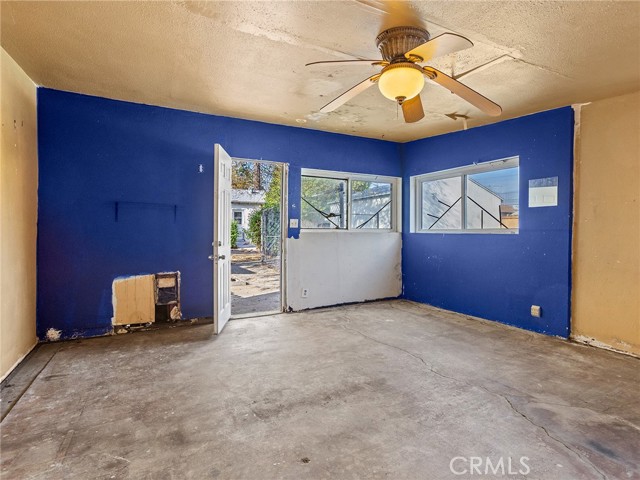 Detail Gallery Image 20 of 41 For 210 W Ash Ave, Burbank,  CA 91502 - 2 Beds | 1 Baths