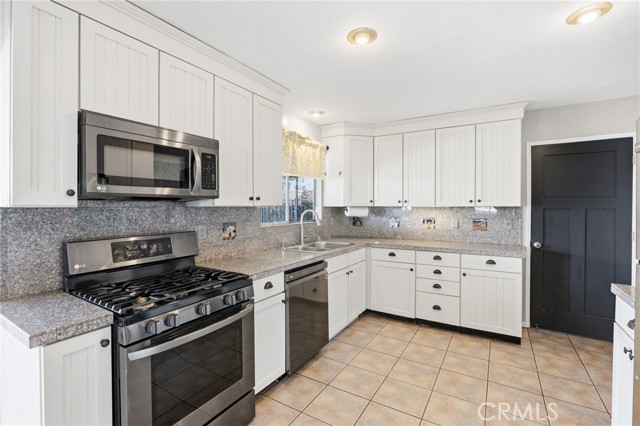 468 East View photo 9
