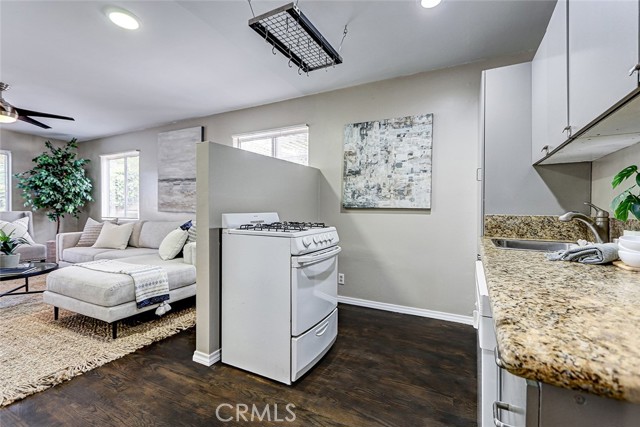 Detail Gallery Image 26 of 34 For 312 N Prospect Ave, Redondo Beach,  CA 90277 - – Beds | – Baths
