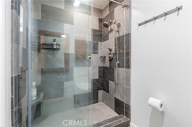 5301 Raintree, 301 photo 11