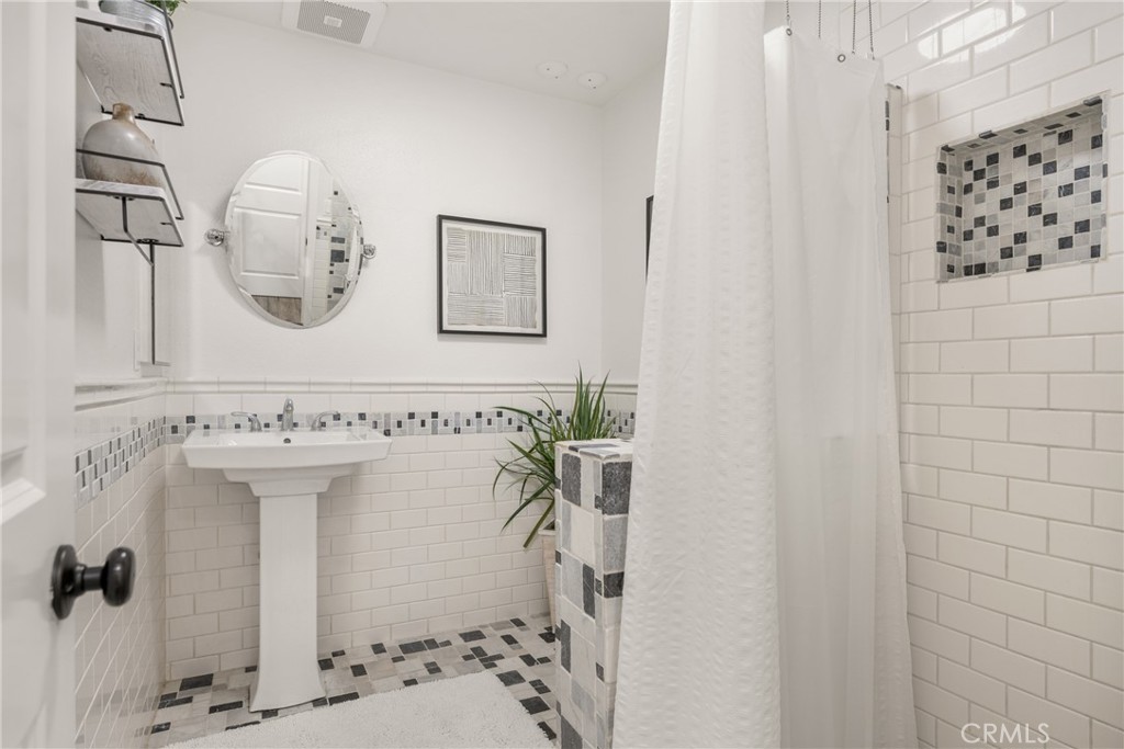 8a59c363 F905 4393 9e5b 2b311b11df1e