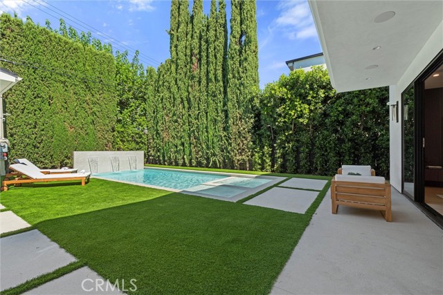 Detail Gallery Image 23 of 39 For 4625 Vesper Ave, Sherman Oaks,  CA 91403 - 5 Beds | 5/2 Baths