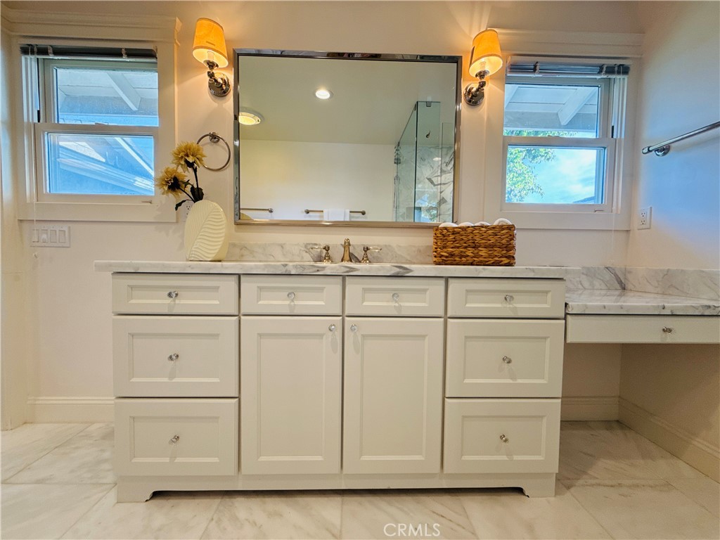 MLS #OC25271869 image #10