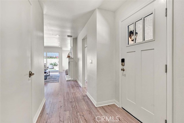 Detail Gallery Image 6 of 64 For 5 Carob, Irvine,  CA 92612 - 3 Beds | 2 Baths