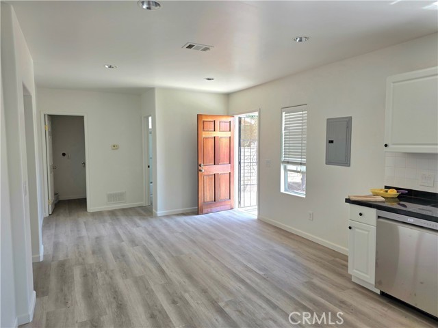 Detail Gallery Image 7 of 8 For 9282 Mariette Ave, Garden Grove,  CA 92841 - 2 Beds | 1 Baths