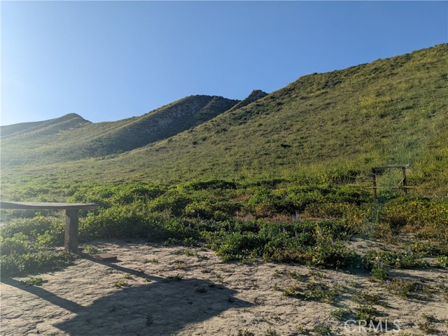 Detail Gallery Image 10 of 12 For 462 Waters Rd, Moorpark,  CA 93021 - – Beds | – Baths