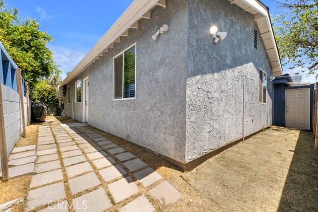 Detail Gallery Image 26 of 61 For 7701 Baird Ave, Reseda,  CA 91335 - – Beds | – Baths