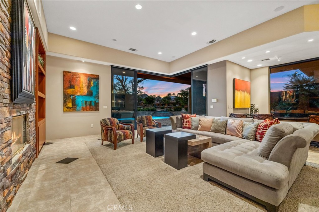 MLS #NP25254327 image #11