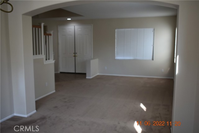 Detail Gallery Image 6 of 22 For 13735 Goldcrest Lane, Corona,  CA 92880 - 5 Beds | 2/1 Baths