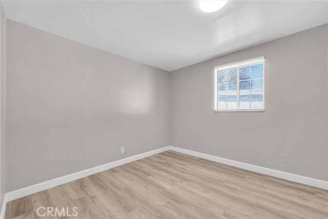 442 E Arrow, Upland CA: https://media.crmls.org/medias/8a5e9f21-2e15-4a57-a08c-1bb3899ddcc7.jpg