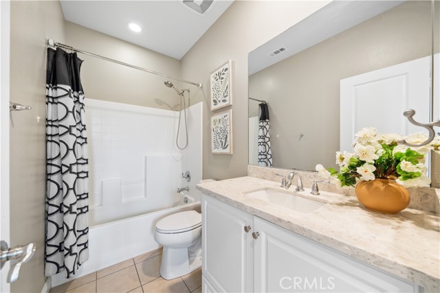 228 Wicker, Irvine CA: https://media.crmls.org/medias/8a5fb2d2-5eea-4483-ad9f-5a9ede2da22f.jpg