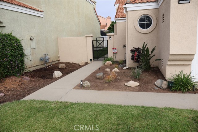41172 Geranio Circle, Murrieta CA: https://media.crmls.org/medias/8a5fbbfd-b3f5-4de6-844c-9f034cc743c0.jpg
