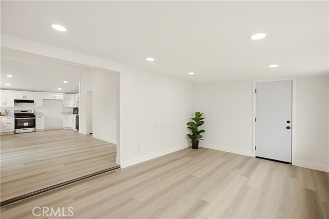 414 Markton Street, Los Angeles CA: https://media.crmls.org/medias/8a5fee0f-6e11-429d-8260-037cb8468524.jpg