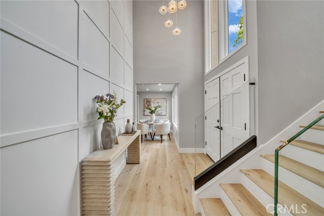 10 Lassen, Irvine CA: https://media.crmls.org/medias/8a616ed1-a150-43f5-bae4-839c2aad6fb5.jpg