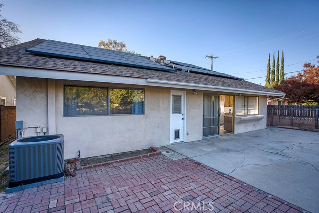 Detail Gallery Image 20 of 24 For 8478 Variel Ave, Canoga Park,  CA 91304 - 4 Beds | 2 Baths