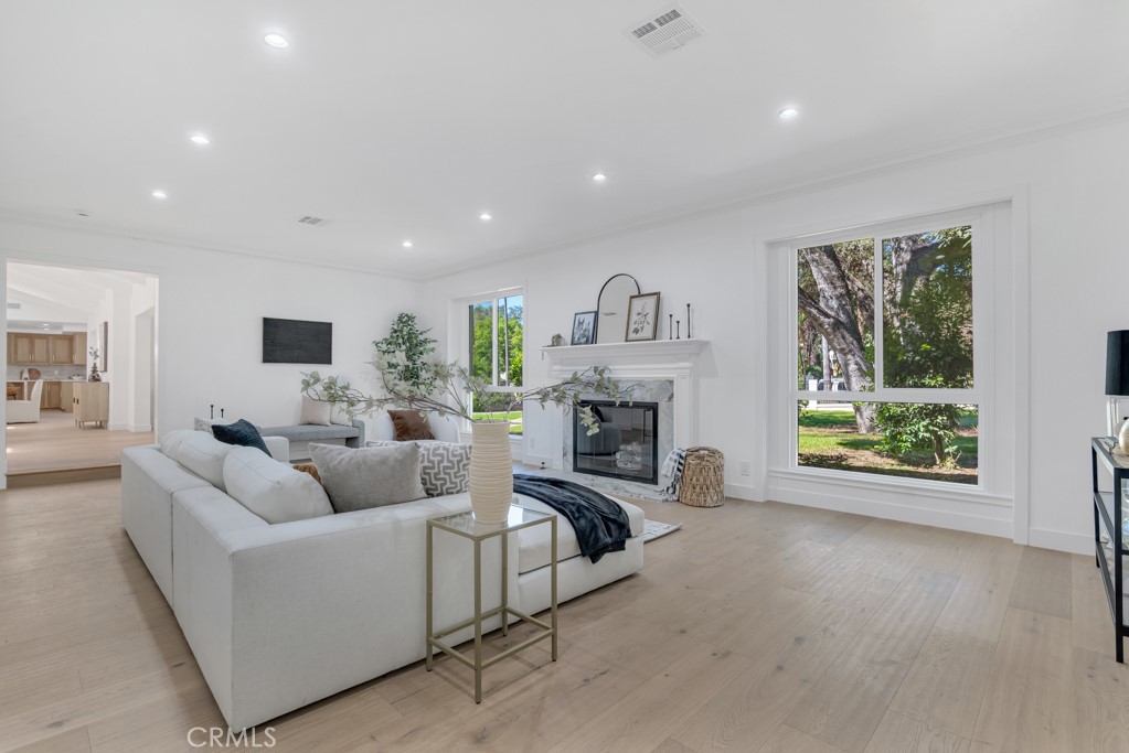 MLS #OC26196346 image #17