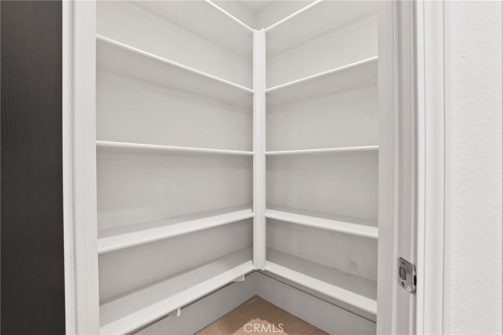 MLS #OC25222504 image #27