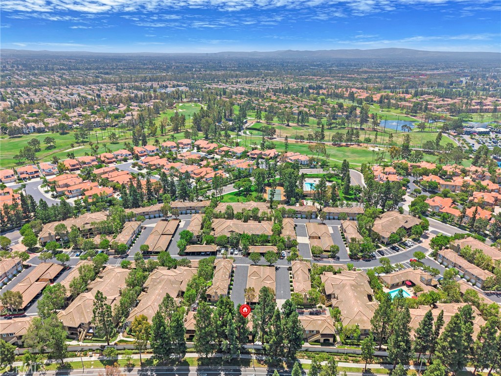 https://media.crmls.org/medias/8a648d08-e4b7-4055-9acb-680963bc481c.jpg?preset=X-Large