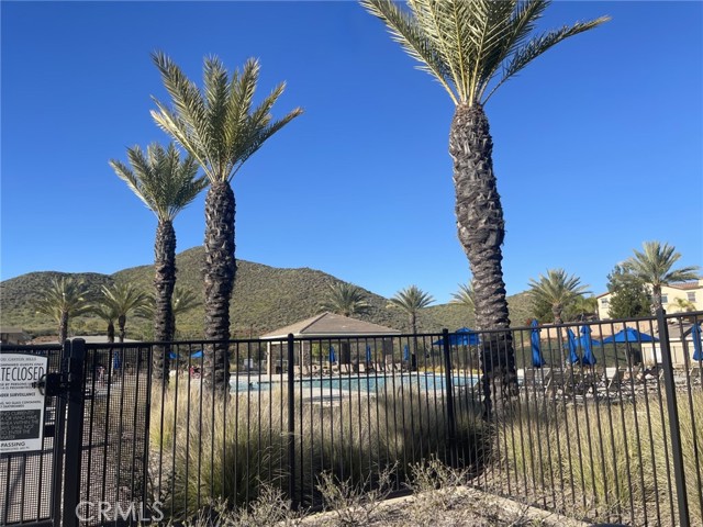 Detail Gallery Image 10 of 10 For 36250 Pursh Dr, Lake Elsinore,  CA 92532 - 5 Beds | 3 Baths