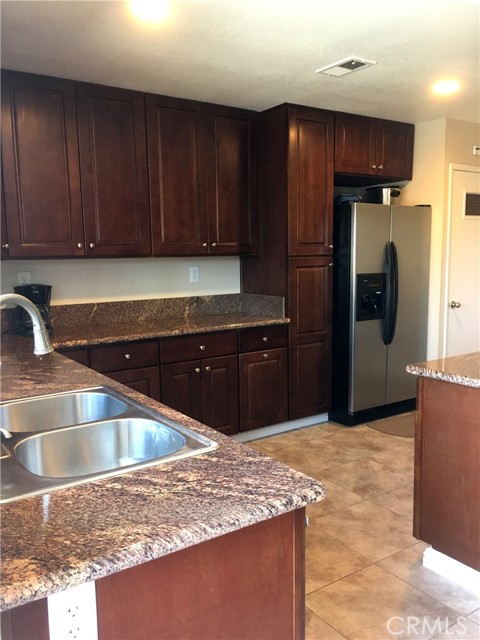 Image 1 of 14 For 11466 Pinckney
