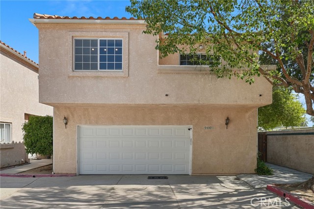 Detail Gallery Image 3 of 48 For 9400 1/2 Noble, North Hills,  CA 91343 - 5 Beds | 3 Baths