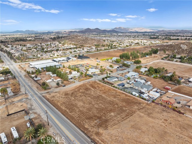 0 Murrieta Rd, Menifee CA: https://media.crmls.org/medias/8a6779b9-af98-46cb-941d-17203284f471.jpg