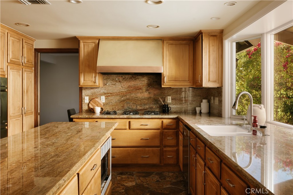 MLS #SR26141385 image #5