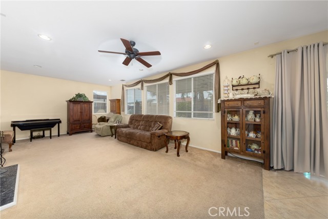 Detail Gallery Image 17 of 40 For 29963 Fox Creek Dr, Menifee,  CA 92586 - 5 Beds | 3 Baths