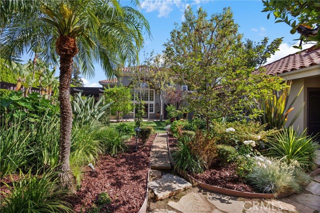 451 W Le Roy Avenue, Arcadia CA: https://media.crmls.org/medias/8a68bd32-b1ff-4fb9-b7ef-c3e37699def9.jpg