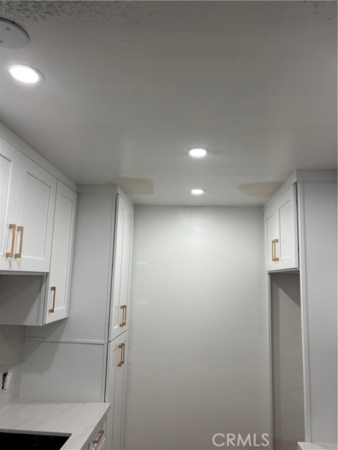 Detail Gallery Image 5 of 6 For 1150 S Meadow Ln #2,  Colton,  CA 92324 - 1 Beds | 1 Baths