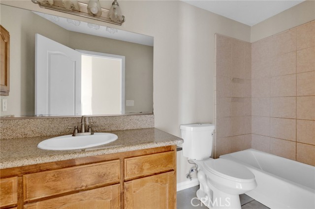 Detail Gallery Image 22 of 51 For 12865 Barbet Rd, Phelan,  CA 92371 - 3 Beds | 2/1 Baths