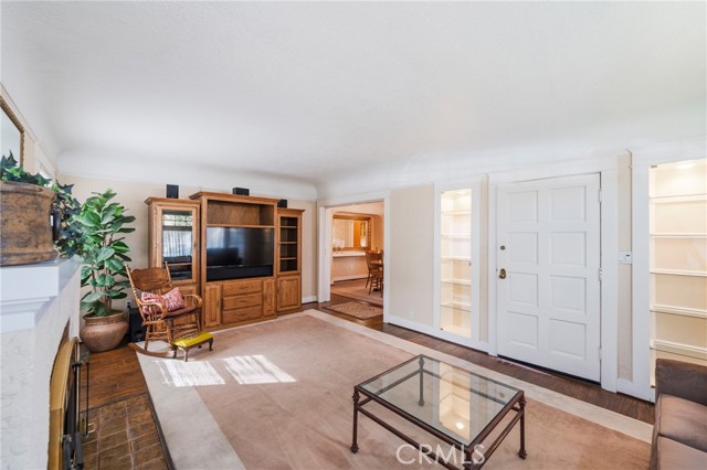 Detail Gallery Image 6 of 33 For 405 N Janss, Anaheim,  CA 92805 - 2 Beds | 1 Baths