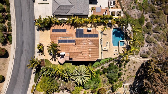 1110 Novilunio, San Clemente CA: https://media.crmls.org/medias/8a6a29ef-3db3-478b-aae3-c06f709c6c8c.jpg