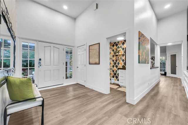 Image 4 of 49 For 2120 Fairview